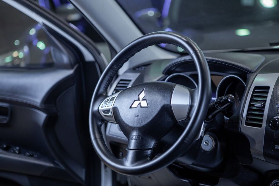 Mitsubishi Outlander 2.0 CVT, 2010, 181 281 км фото 9