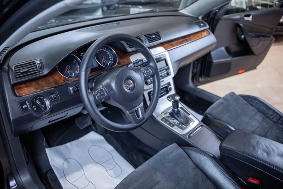 Volkswagen Passat 1.8 РКПП, 2010, 179 297 км фото 7