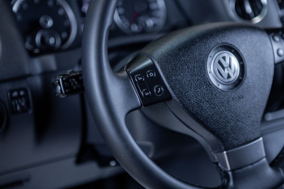 Volkswagen Tiguan 2.0 АКПП, 2010, 180 257 км фото 12