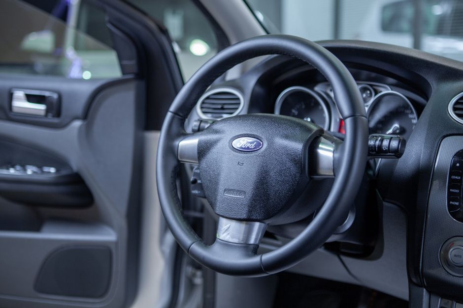 Ford Focus 1.8 МКПП, 2008, 156 289 км фото 9