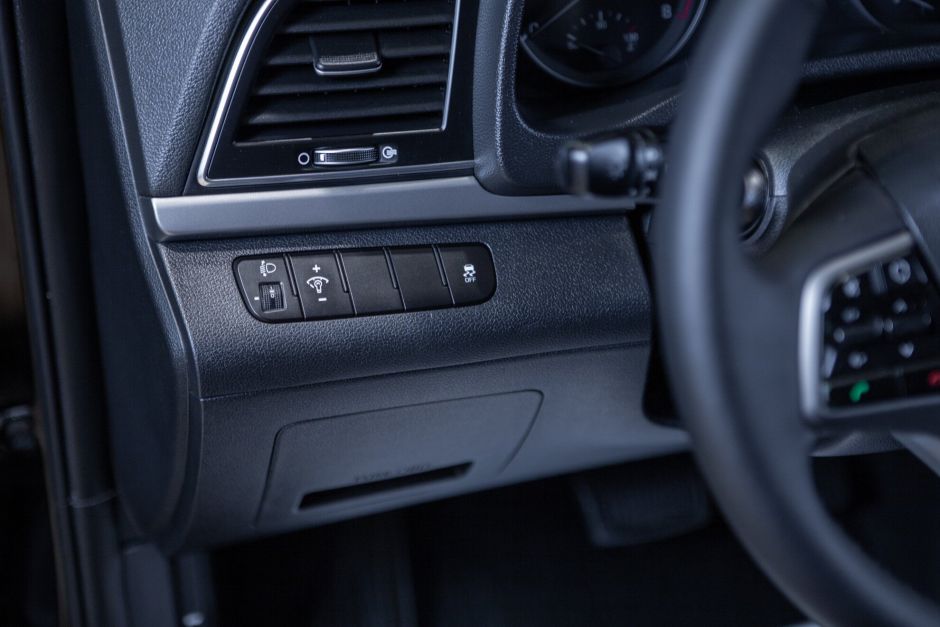 Hyundai Elantra 2.0 АКПП, 2017, 62 360 км фото 10