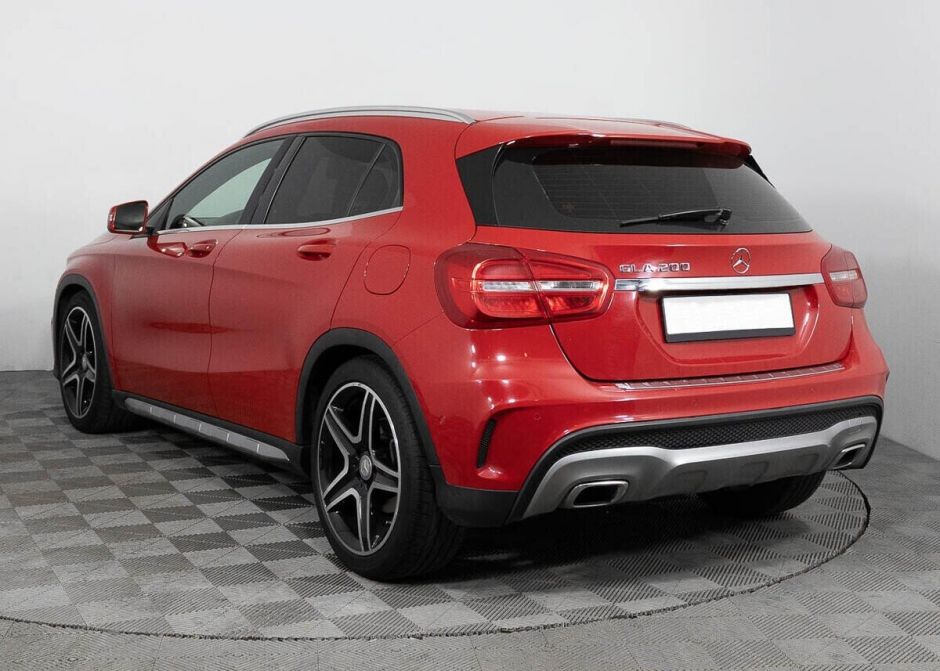 Mercedes-Benz GLA 1.6 РКПП, 2014, 107 000 км фото 4