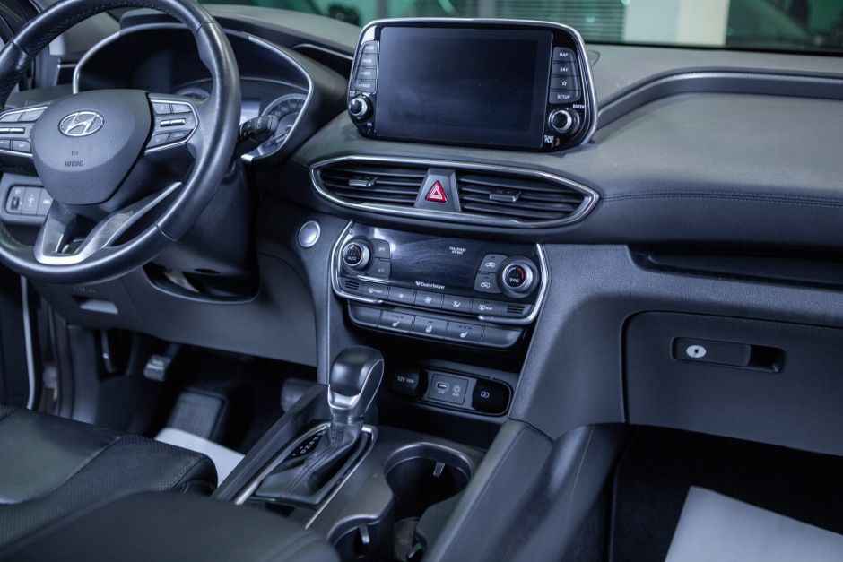 Hyundai Santa Fe 2.0 АКПП, 2019, 47 532 км фото 9
