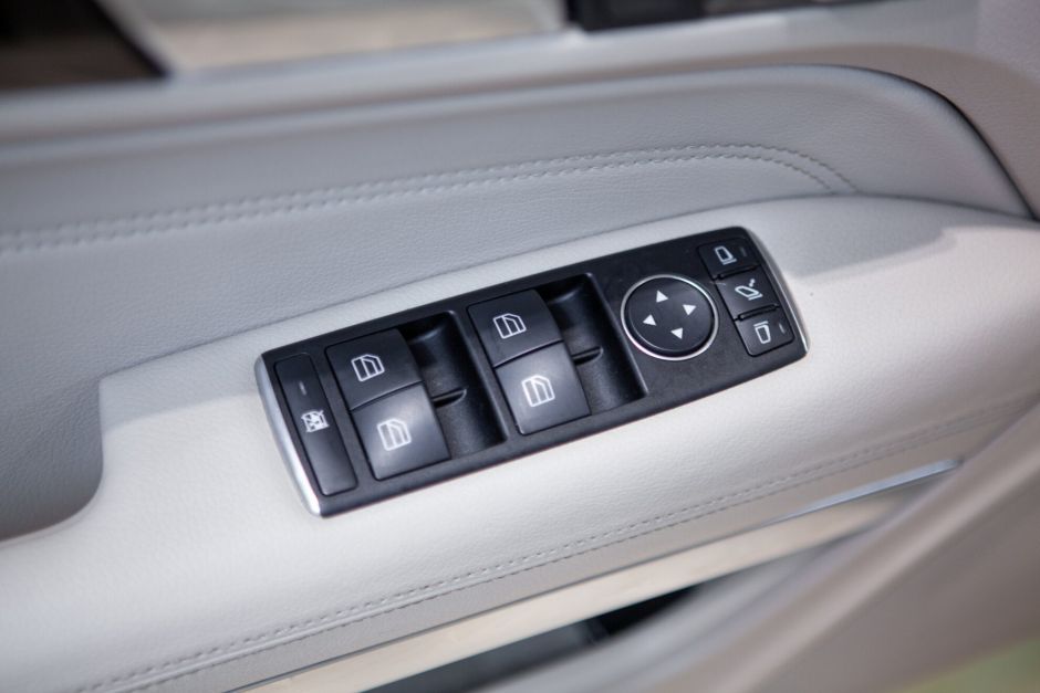 Mercedes-Benz E-класс 3.5 АКПП, 2013, 148 879 км фото 9