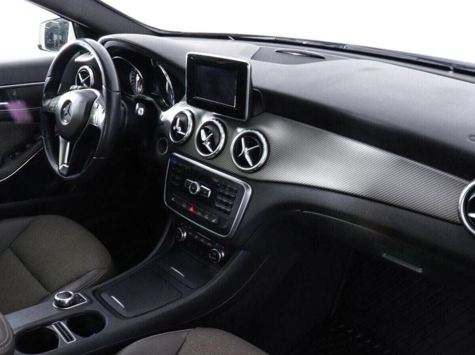 Mercedes-Benz GLA 1.6 РКПП, 2014, 120 000 км фото 8