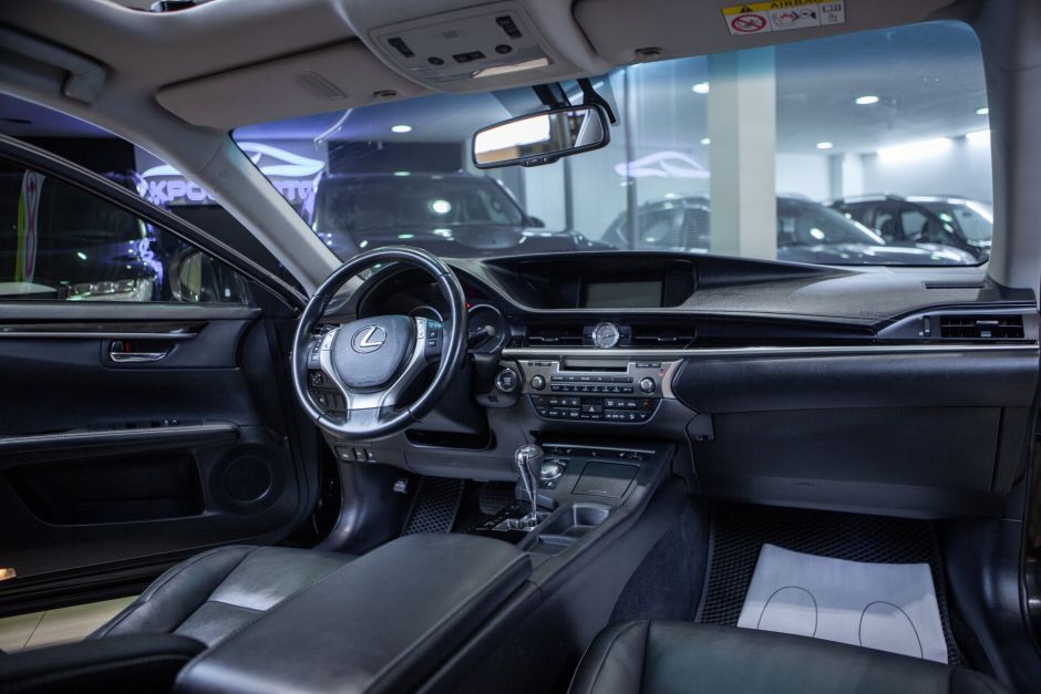 Lexus ES 2.5 АКПП, 2012, 154 000 км фото 8