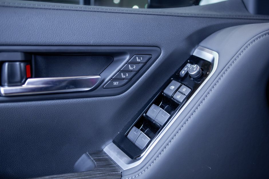 Toyota Land Cruiser 3.4 АКПП, 2023, 10 км фото 14