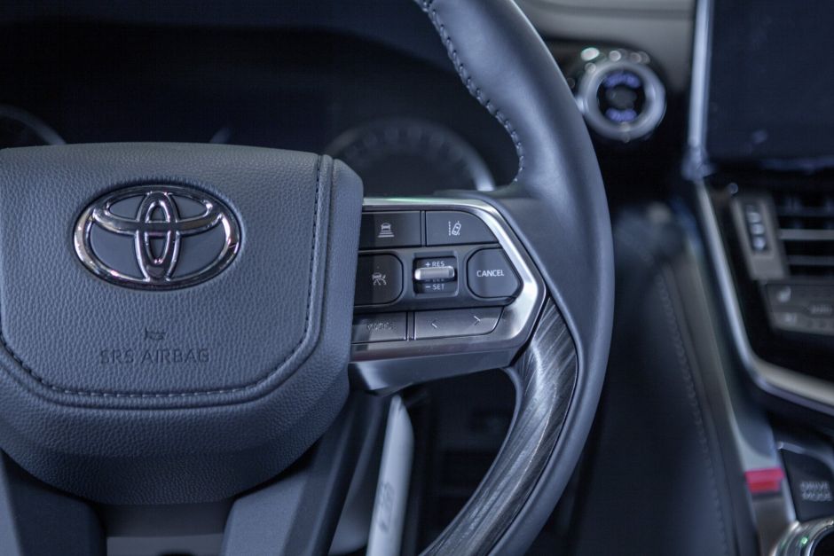 Toyota Land Cruiser 3.4 АКПП, 2023, 10 км фото 18