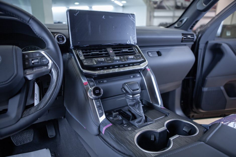 Toyota Land Cruiser 3.4 АКПП, 2023, 10 км фото 20