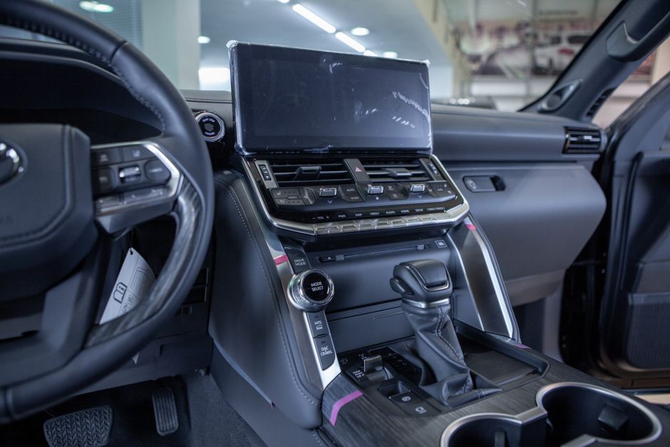 Toyota Land Cruiser 3.4 АКПП, 2023, 10 км фото 13