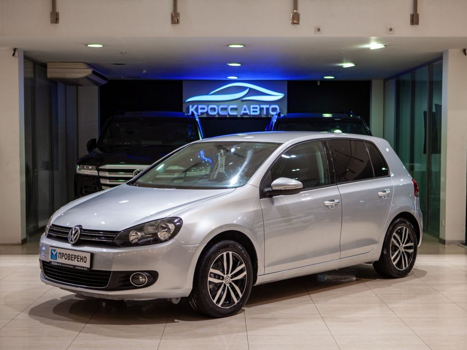 Volkswagen Golf 1.6 РКПП, 2011, 147 349 км фото 1