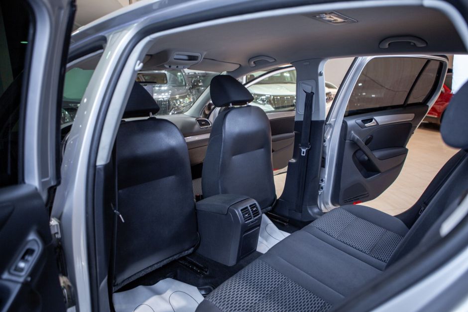 Volkswagen Golf 1.6 РКПП, 2011, 147 349 км фото 6