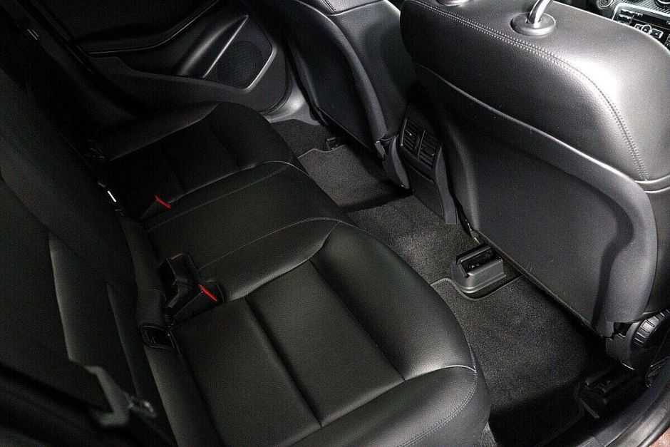 Mercedes-Benz GLA 2.0 РКПП, 2014, 112 000 км фото 10