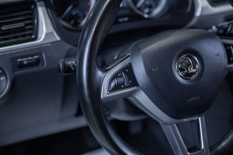 Skoda Rapid 1.6 АКПП, 2017, 98 000 км фото 10