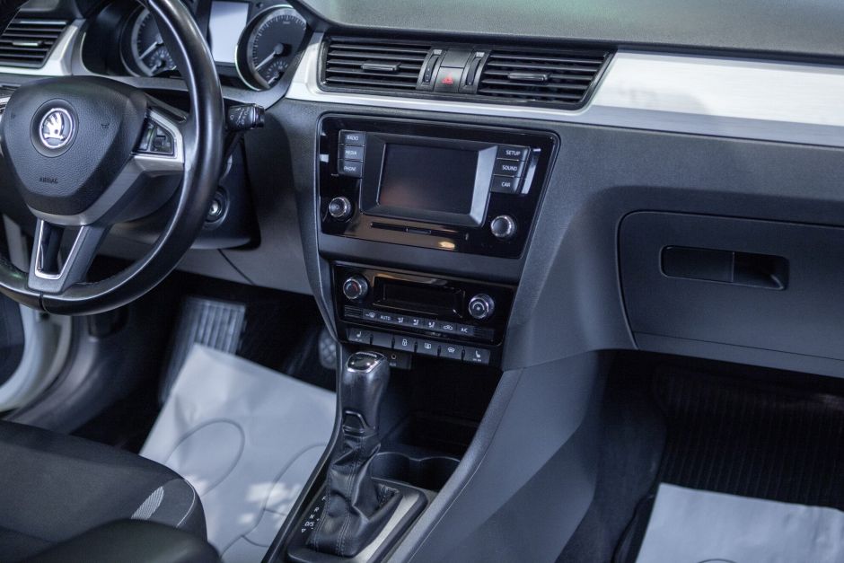 Skoda Rapid 1.6 АКПП, 2017, 98 000 км фото 15