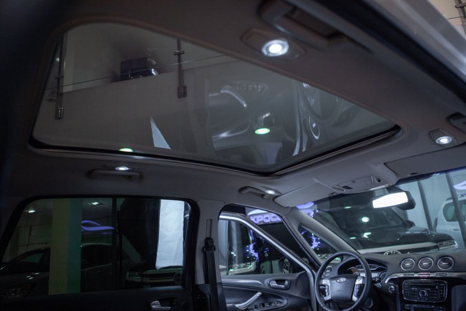 Ford S-MAX 2.0 РКПП, 2010, 160 256 км фото 7