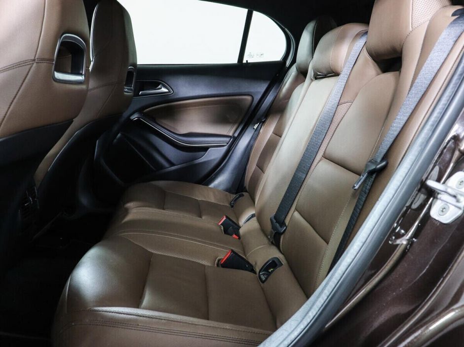 Mercedes-Benz GLA 2.0 РКПП, 2014, 122 000 км фото 10