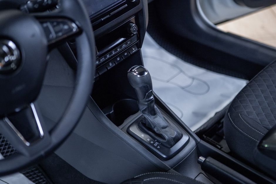 Skoda Rapid 1.6 АКПП, 2017, 130 167 км фото 12