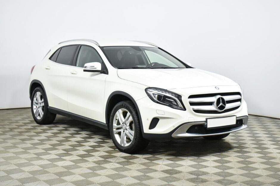 Mercedes-Benz GLA 1.6 РКПП, 2015, 101 000 км фото 3