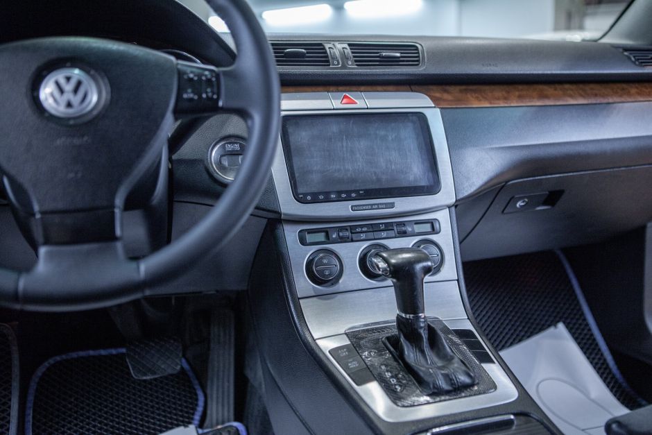 Volkswagen Passat 1.8 АКПП, 2008, 170 054 км фото 12