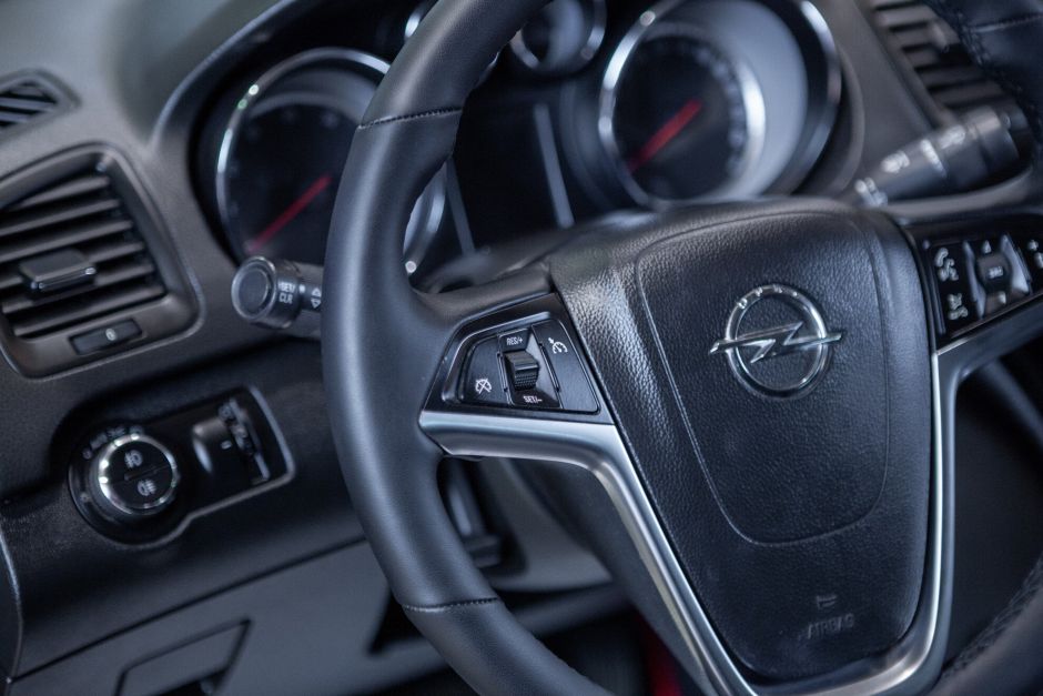 Opel Insignia 2.0 АКПП, 2013, 143 260 км фото 9