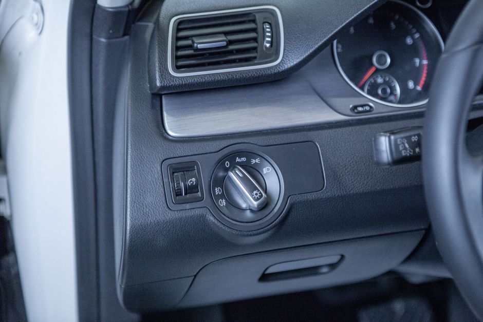 Volkswagen Passat 1.8 РКПП, 2013, 140 500 км фото 8