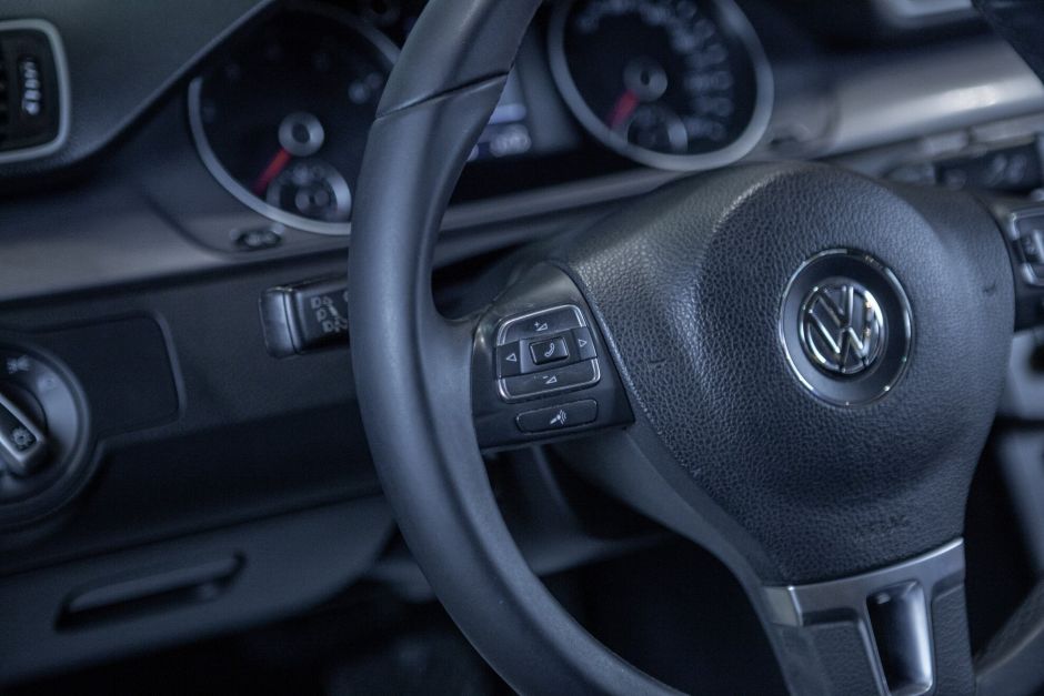 Volkswagen Passat 1.8 РКПП, 2013, 140 500 км фото 9