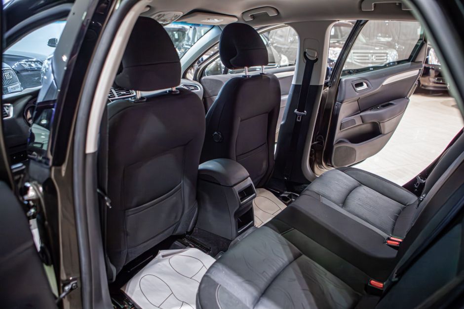 Citroen C4 1.6 АКПП, 2011, 150 322 км фото 6