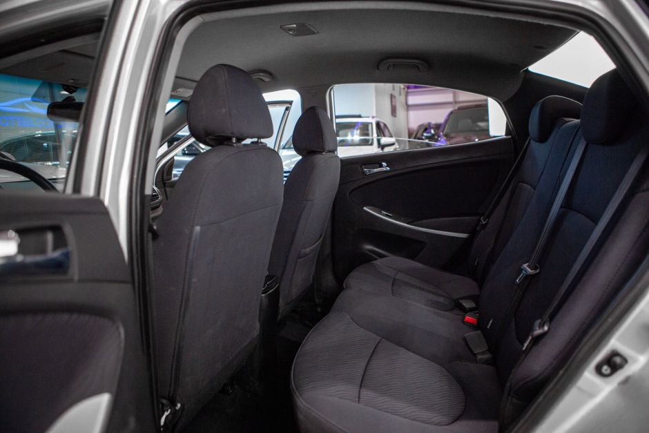 Hyundai Solaris 1.6 АКПП, 2011, 140 257 км фото 6