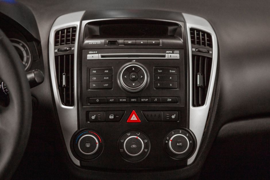 Kia Ceed 1.6 АКПП, 2010, 162 240 км фото 9