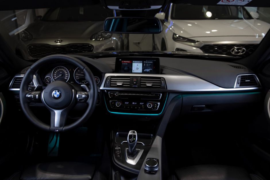 BMW 3 серии 3.0 АКПП, 2018, 99 700 км фото 15