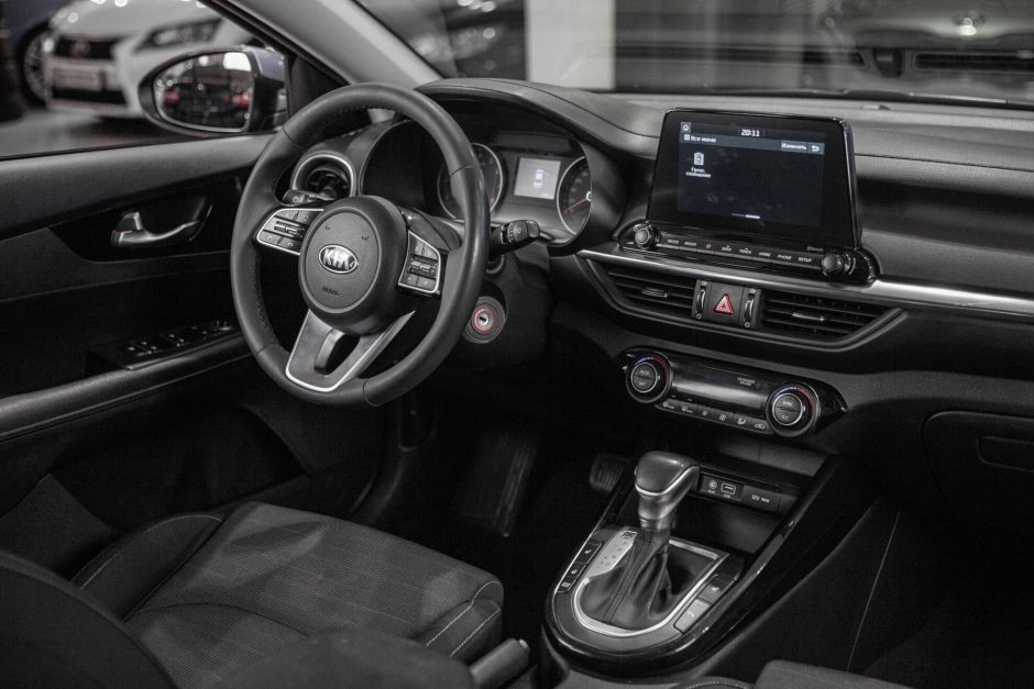 Kia Cerato 1.6 АКПП, 2018, 63 551 км фото 17