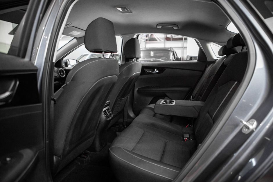 Kia Cerato 1.6 АКПП, 2018, 63 551 км фото 18