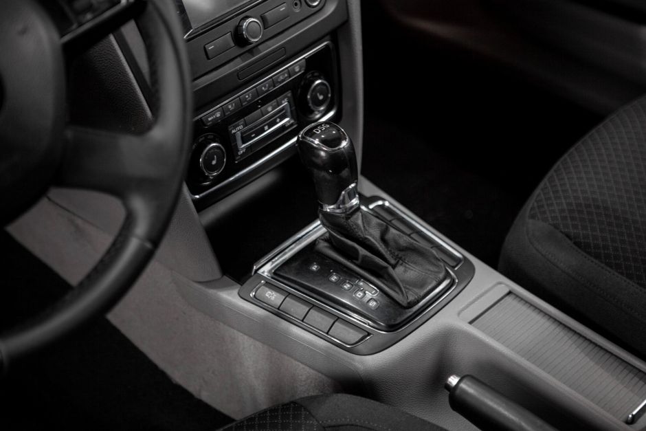 Skoda Superb 1.8 РКПП, 2014, 162 245 км фото 11