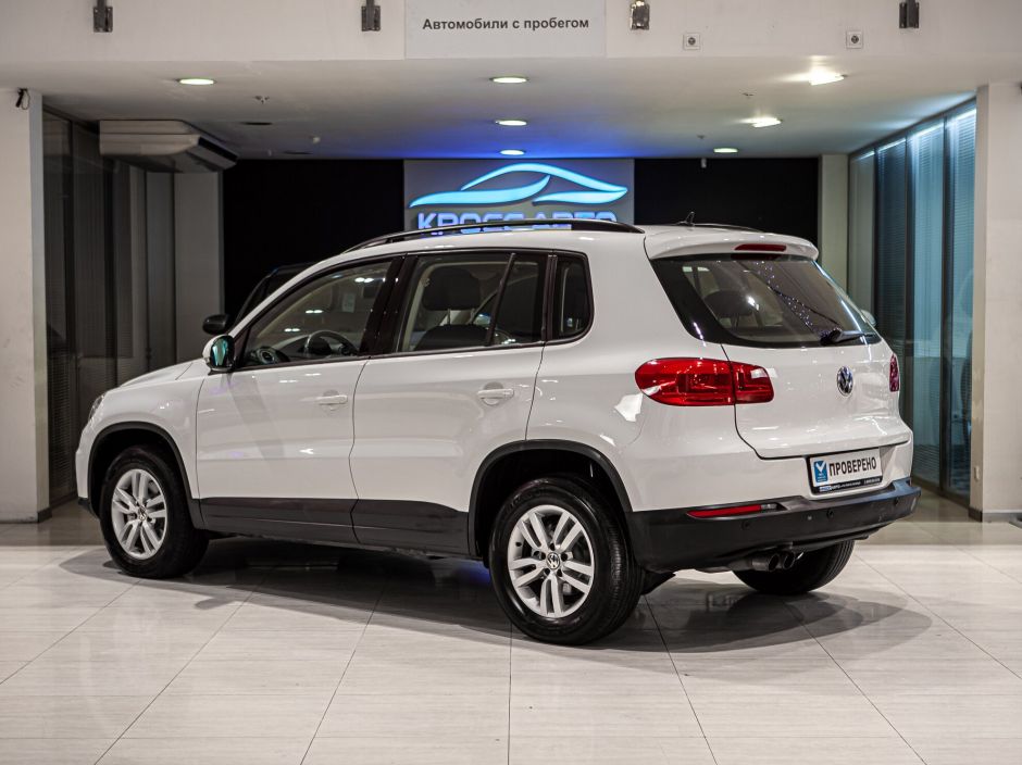 Volkswagen Tiguan 2.0 АКПП, 2014, 145 249 км фото 4