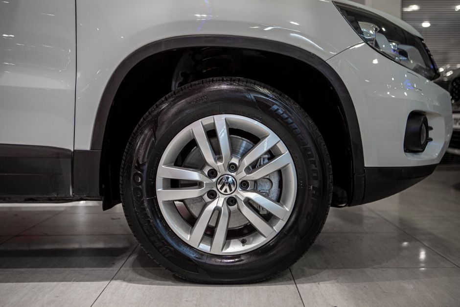 Volkswagen Tiguan 2.0 АКПП, 2014, 145 249 км фото 15