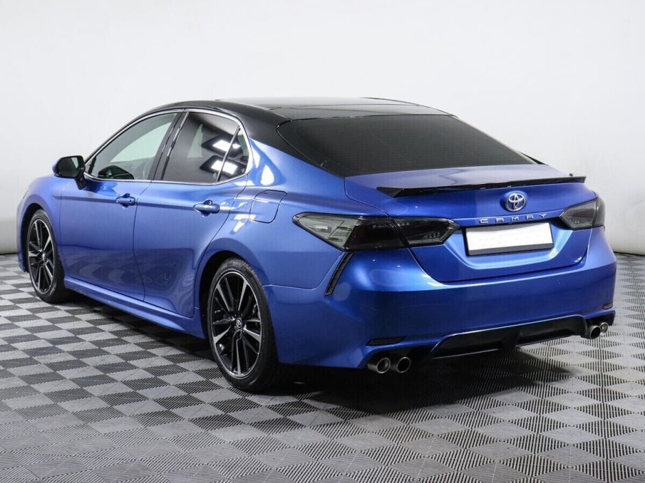 Toyota Camry 2.5 АКПП, 2018, 73 000 км фото 4