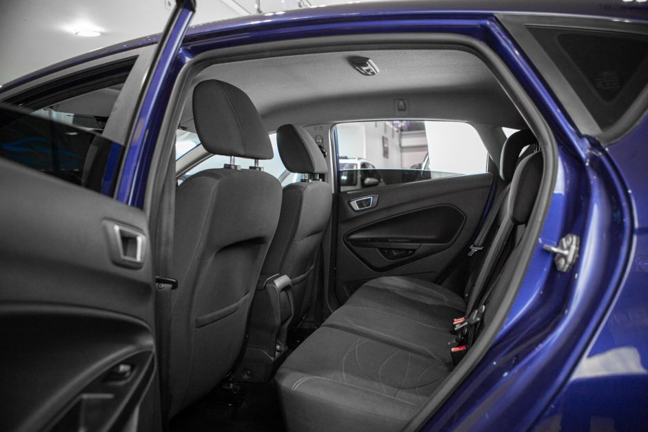 Ford Fiesta 1.6 РКПП, 2015, 68 845 км фото 16