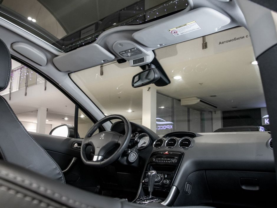 Peugeot 308 1.6 АКПП, 2011, 140 323 км фото 5