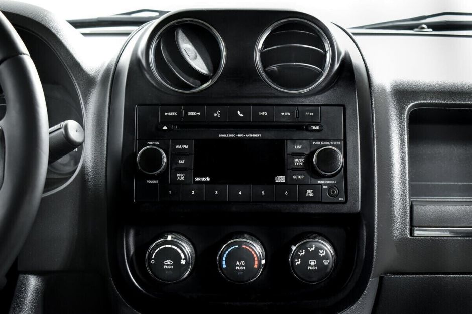 Jeep Liberty (Patriot) 2.4 CVT, 2010, 165 000 км фото 8