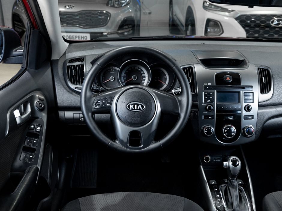 Kia Cerato 1.6 АКПП, 2011, 138 024 км фото 12