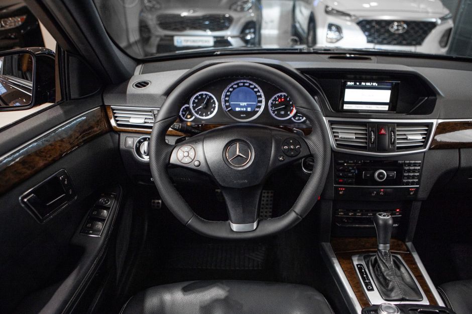 Mercedes-Benz E-класс 1.8 АКПП, 2011, 156 300 км фото 10