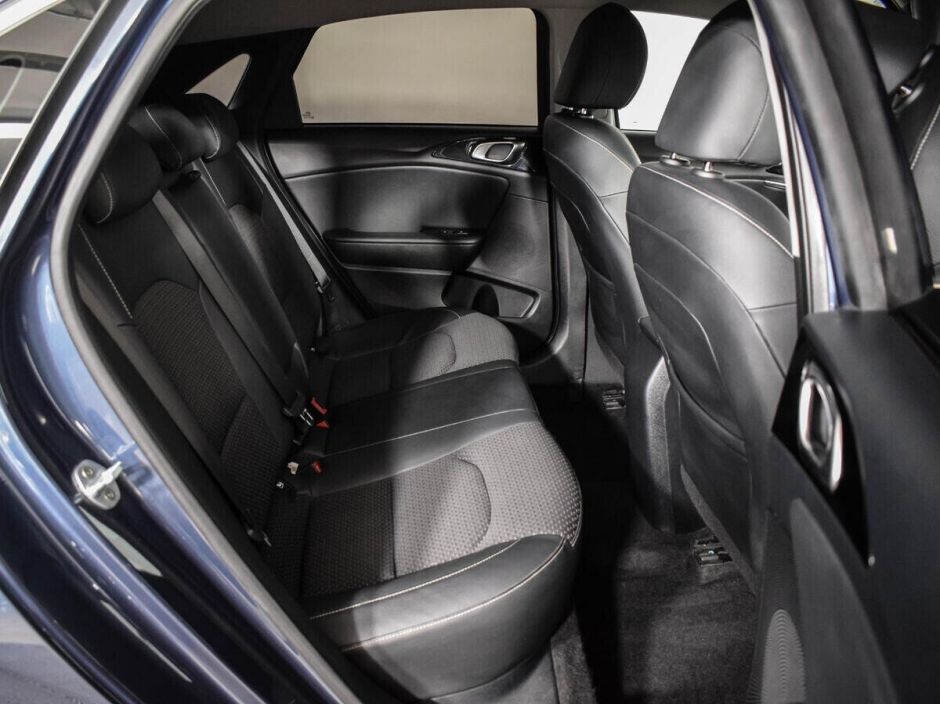 Kia Ceed 1.4 РКПП, 2019, 50 000 км фото 7