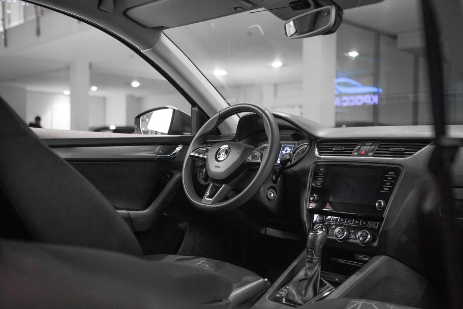 Skoda Octavia 1.6 АКПП, 2019, 128 442 км фото 5