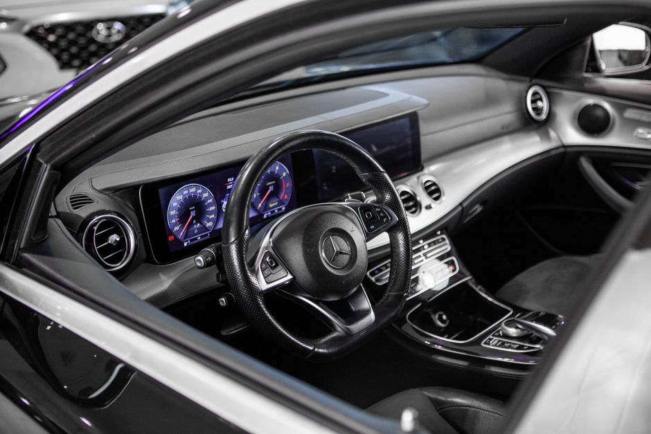 Mercedes-Benz E-класс 2.0 АКПП, 2016, 101 358 км фото 9