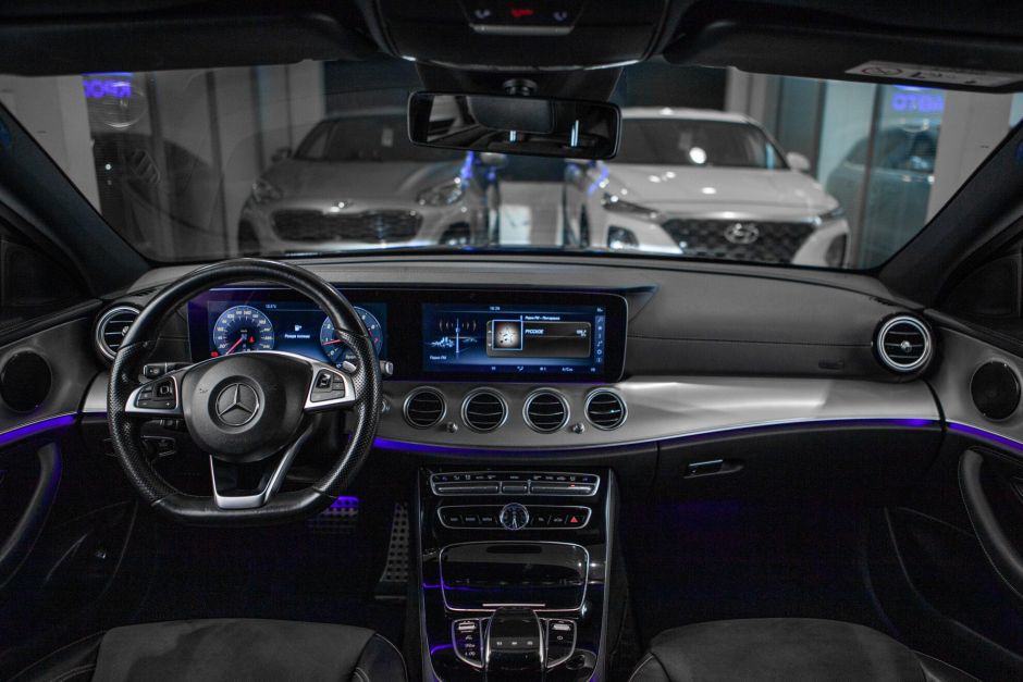 Mercedes-Benz E-класс 2.0 АКПП, 2016, 101 358 км фото 11