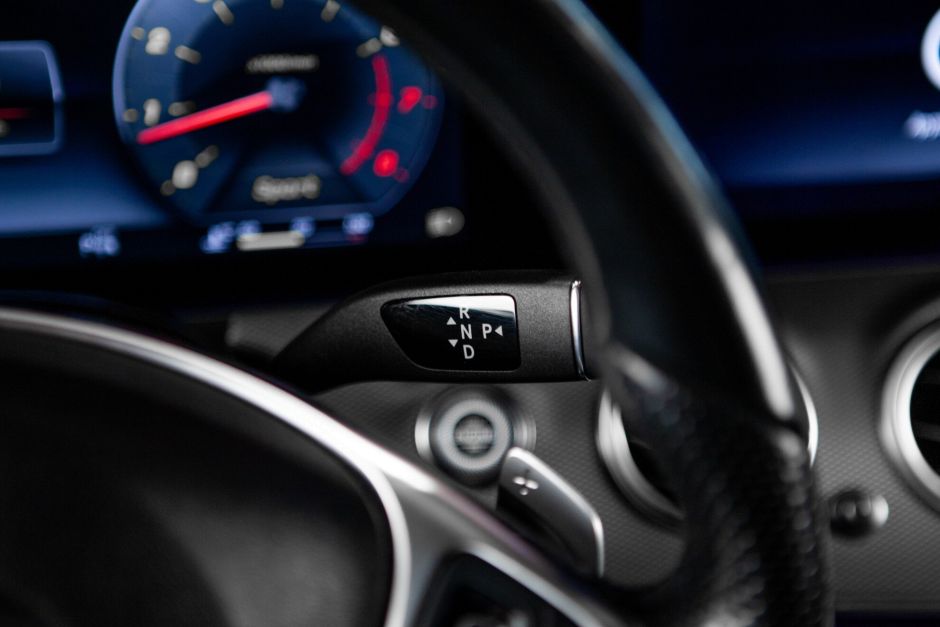 Mercedes-Benz E-класс 2.0 АКПП, 2016, 101 358 км фото 13