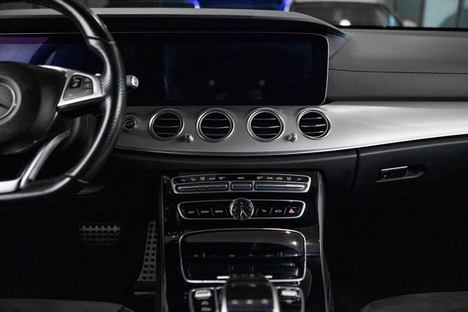 Mercedes-Benz E-класс 2.0 АКПП, 2016, 101 358 км фото 21