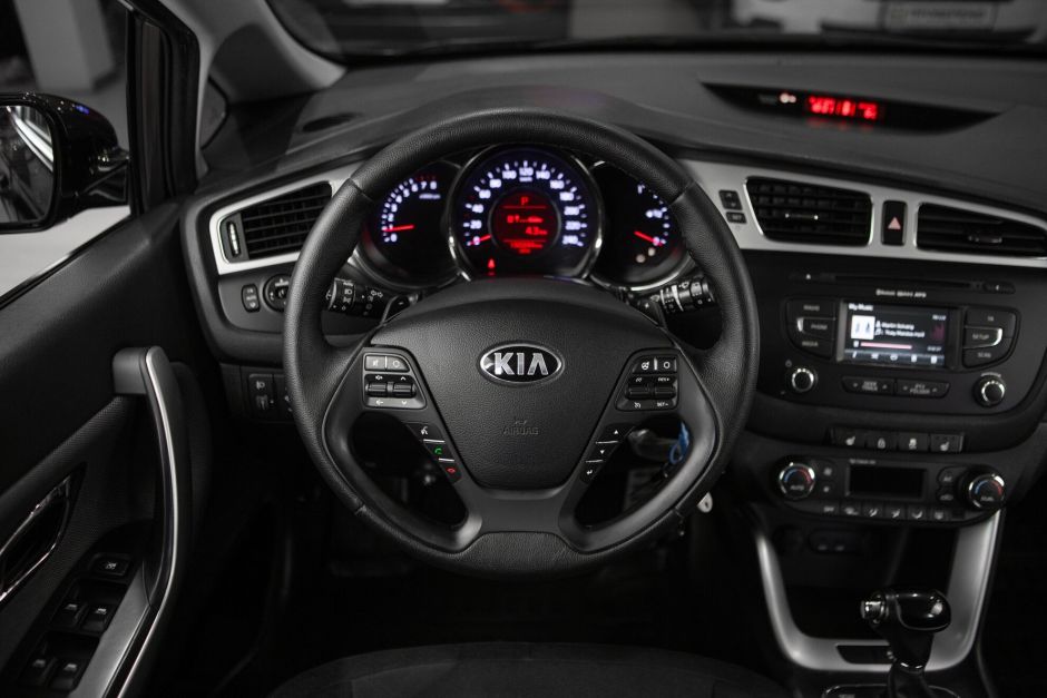 Kia Ceed 1.6 АКПП, 2014, 150 244 км фото 10