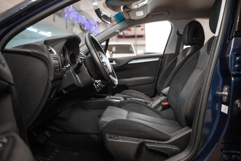 Citroen C4 1.6 АКПП, 2012, 136 260 км фото 9